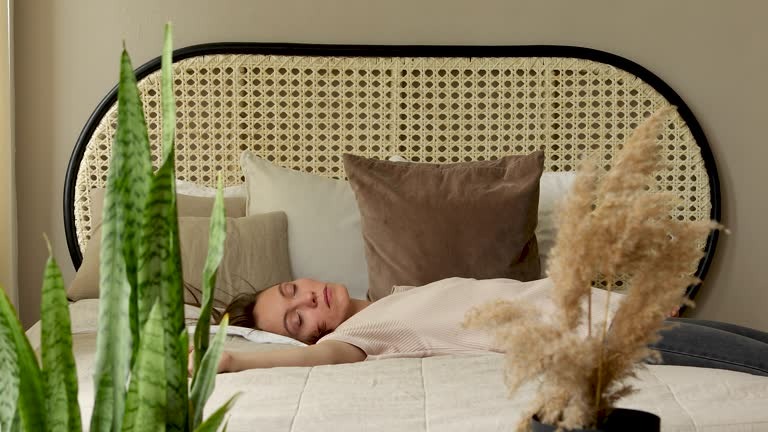 Evening Routines That Support Deep and Restful Sleep