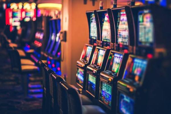 Examining App Permission Requests and Bahrain Online Casino